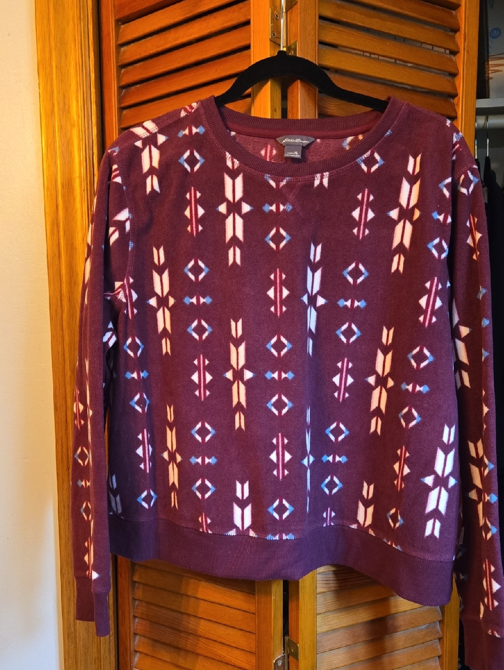 Eddie Bauer Women's Burgundy Geometric Crewneck Sweater